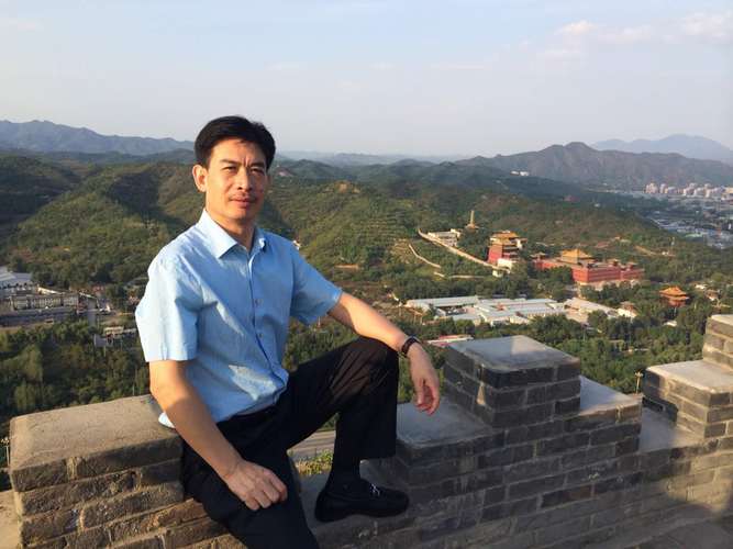 听见&middot;富商丨金法泉:把握"产业强区"时代机遇 坚守实体经